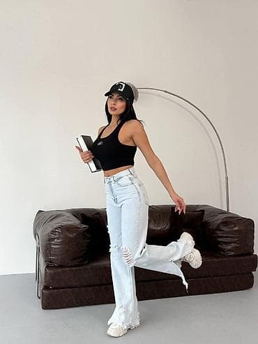 pentagon pantalone: 👖 Farmerke – savršen model za svaki dan Dostupne veličine: 34–42 Cena — 1