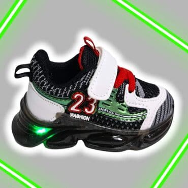 skechers patike decije svetlece: Svetlece patikice za najmanje stopalce Vrlo lagan model koji ima — 8