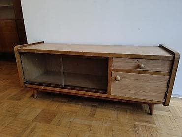 art deco beograd: Velika komoda sa staklom, dimenzije Š 160 / V 130 / D 39cm. Boja — 2
