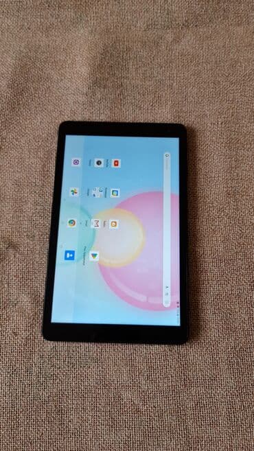 knjiga i zvucnik: Tablet 10 inca ko nov sve radi — 9