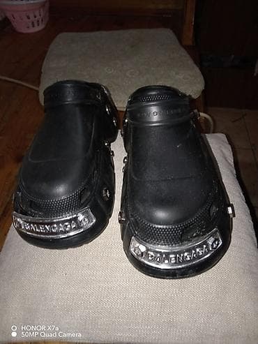 jednodelne pidzame h: Balenciaga x Crocs-style klompe/saboti – crne - Materijal: sintetička — 1