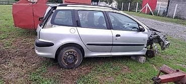 auto delovi kraljevo: DELOVI ZA SW SIVI ZA PEUGEOT 206 | 206 karavan u delovima,imam sve — 5