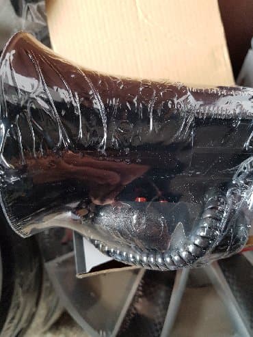 Auto delovi, gume i tjuning: Megafon manji 30w Manji megafon od 30W je 2500din i radi na 12V, sa — 10