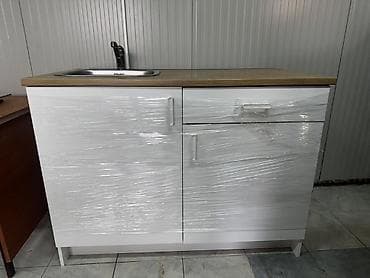 Kuhinjski element sa sudoperom i slavinom - Donji kuhinjski ormarić