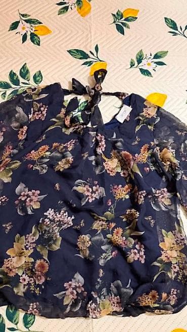 polovne torbice: Potpuno ocuvana bluza kosulja od gospodje sudije koja preko mene — 2
