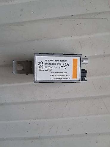 iphone 11 300€: MODUL ANTENE ZA PEUGEOT 3008, 5008 — 1