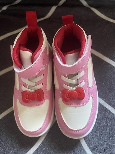 crteži mačke: Dečije patike Hello Kitty – roze/belo/crvene - Dizajn sa Hello Kitty — 2