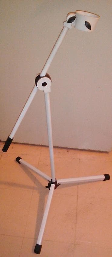 BIOPTRON Compact 3 lampa Aparat je korišćen svega par puta, u