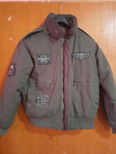 Women's Clothing: Zimska jakna, tamno sive boje, sa visokom kragnom i rajsferšlusom — 1