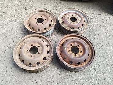 Felna celicna Lada 2121,21213,21214i 16'' br.1-4. Polovno, ocuvano