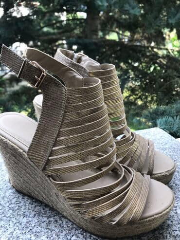 Sandals, 39
