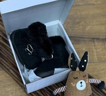 kozna obuca novi pazar: Nove čizmice Cena 2700 Vel. od 23 do 35 broja. P/022 poručivanje u — 6