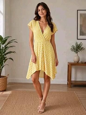 premiata tenisice akcija: Lager akcija Ženske mini haljine – elegantni modeli za večernje — 10