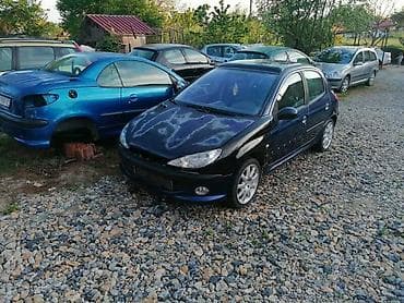 auto delovi cuprija: KOMPLET AUTO U DELOVIMA ZA PEUGEOT 206, 207 | Originalni polovni — 5