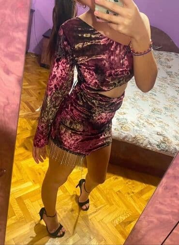 napapijri suskavac crni: Fashion S (EU 36), bоја - Šareno, Večernji, maturski, Dugih rukava — 1