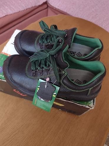 Radne cipele broj 40 - Nove radne cipele Nikad nošene Broj 40