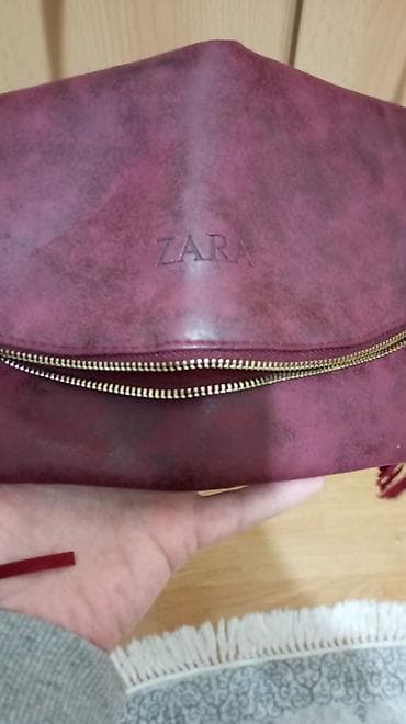 ZARA torba preko ramena – bordo boje sa resama - Materijal: eko koža