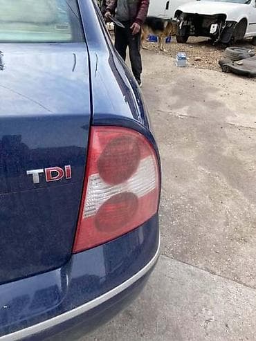 FAR ZA VOLKSWAGEN PASSAT B5.5 OD 2001. DO 2004. GOD. | Polovni