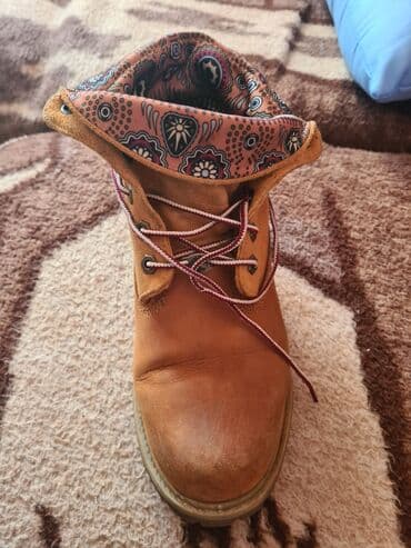 Personal Items: Ankle boots, Timberland, 40 — 2