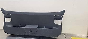 pumpa za benzin: POKLOPAC PRTLJAZNIKA ZA VOLKSWAGEN GOLF 7 - 5G9860285 | Poklopac — 1