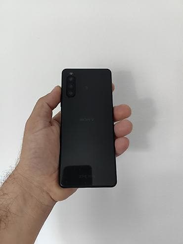 mobilni telefoni leskovac: Sony Xperia 10 II dual sim sim free, sa 6/128gb memorije dobro očuvan — 6