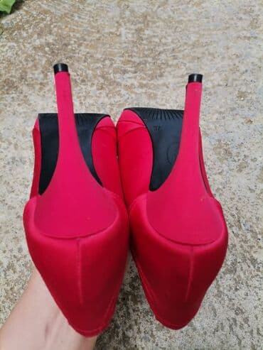 casadei shoes: Salonke, 37 — 4