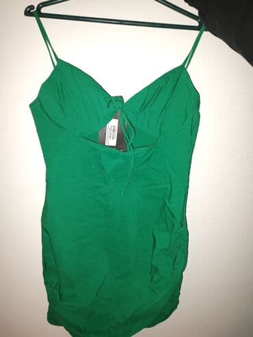 podstava ispod haljine: M (EU 38), color - Green, Cocktail, With the straps — 1