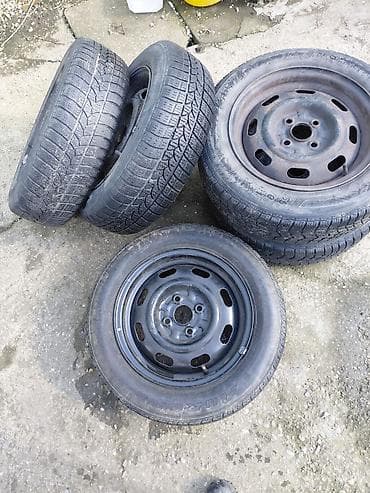 gume za auto prikolice: Čelične felične sa gumama R14 4x100 centralna rupa 54,1mm. Cena je — 2