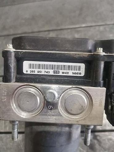 Kočioni sistem: ABS CENTRALA 1.5 DCI ZA NISSAN QASHQAI OD 2006. DO 2013. GOD. | ABS — 3