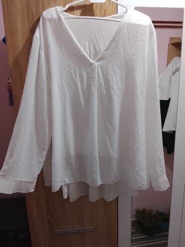 Women's Clothing: XL, Single-colored, color - White — 1