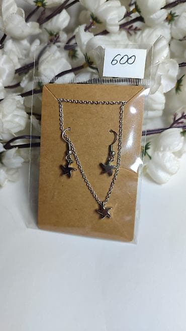 torba za bebe: Set nakita – ogrlica i minđuše sa privescima u obliku zvezdice. - — 2