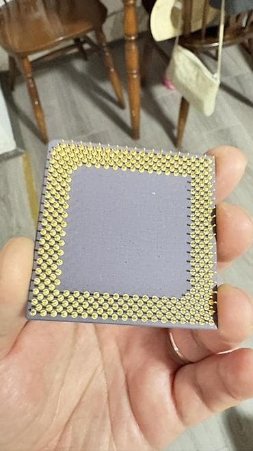gigabyte ab350m gaming 3: AMD K6-2/333 AFR procesor Prodajem AMD K6-2 333 MHz procesor (oznaka — 3
