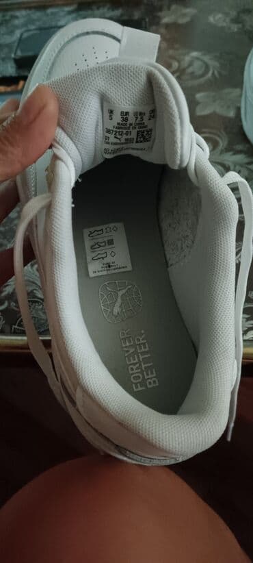 futrola za kljuceve od auta: Puma ženske patike – bele kožne sneakers - Model sa podignutim — 8