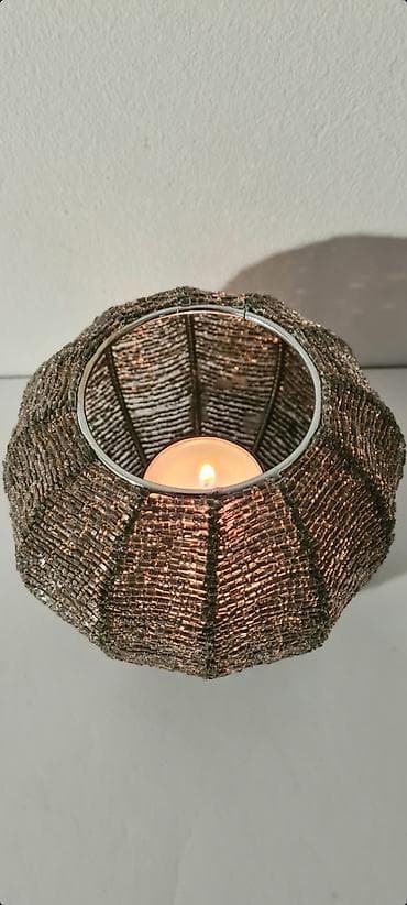 staklene tegle cena: ▪︎ Prodajem dva dekorativne stona čajna svećnjaka po navedenoj jednoj — 2