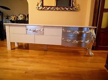 Dušeci: Stilska komoda.Novo — 2