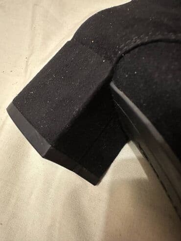 new yorker sortsevi: High boots, Tamaris, 38 — 6