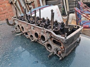 poklopac glave motora: Glava motor Lada 2121,21213 Niva br.3. Polovna, ocuvana. Skinuta sa — 4