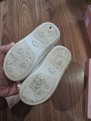 Kids' Footwear: Dečije baletanke Pandino – veličina 25 jednom nosene - Boja: bela - — 2