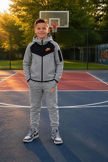 trenerke beograd: Nike dečija trenerka za dečake NOVO Novo Pamuk Veličine 8 10 12 14 — 4