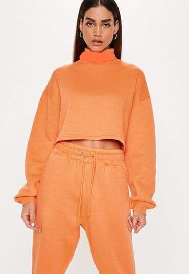 Kompleti, Kombinezoni: Trenerke komplet gornji deo rolka,donji deo na lastis.Futer meki — 1