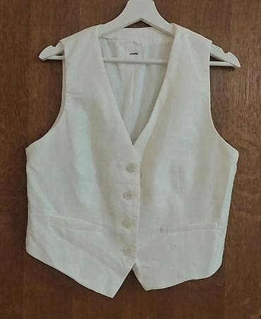 Beli ženski prsluk – Sinsay - Klasičan kroj sa dubokim V izrezom - na lalafo.rs Beli ženski prsluk – Sinsay - Klasičan kroj sa dubokim V izrezom -