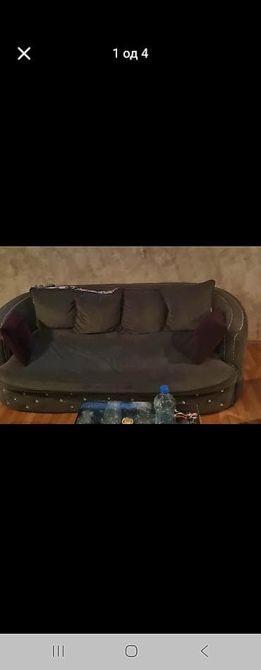 polovne garniture za dnevni boravak: Elegantna siva garnitura – trosed sa klub stolom - Trosed u — 4