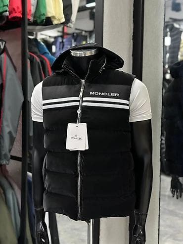 Prsluk Moncler, bоја - Crna
