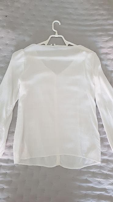 lacoste košulja: Bela elegantna bluza sa dugim rukavima - Materijal: lagan, nežno — 2