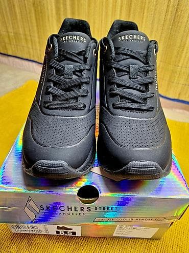 Uggs: Skechers patike – Street Los Angeles model sa Air-Cooled Memory Foam — 3