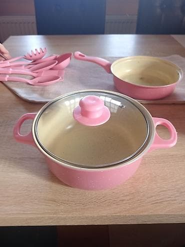 hilti bosch cena: Komplet posuđa i kuhinjskog pribora – roze - Posuđe: tri — 9