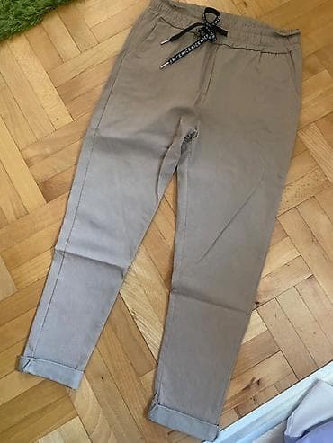 Pantalone sve vel akcija samo 700 din na lalafo.rs Pantalone sve vel akcija samo 700 din