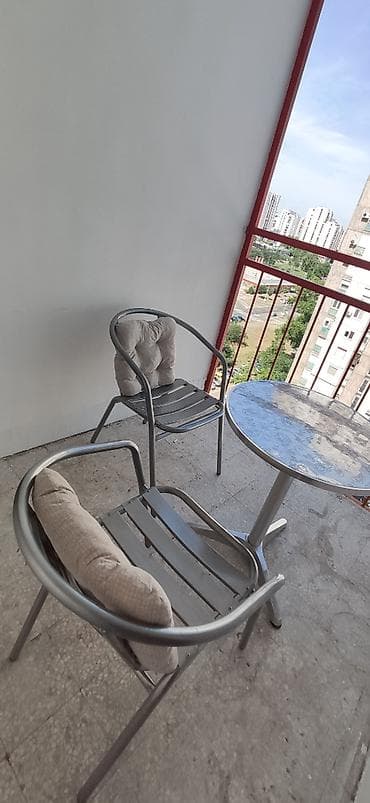 plac na prodaju vrsac: Blok 62,Jurija Gagarina,soba za devojku nepusaca u trosobnom stanu sa — 2