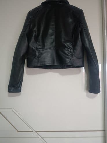 torbica pojas za novac i dokumenta: Ženska biker jakna – Primark - Boja: crna - Materijal: eko-koža — 2