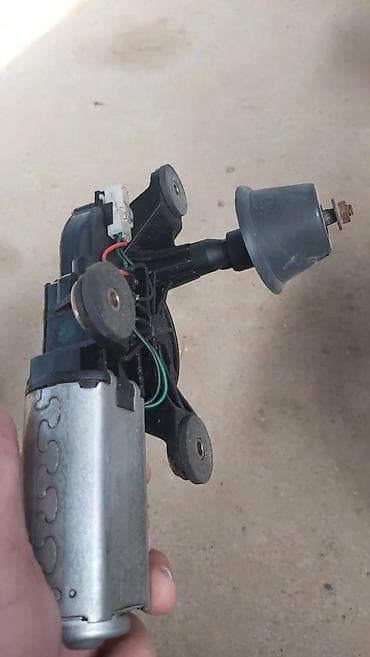 zadnji motor brisaca audi a4 karavan: ALFA 147 MOTORIC BRISACA ZADNJI | Motoric brisaca zadnjeg skinut sa — 4